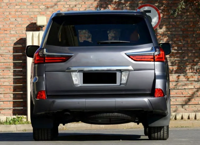 طقم الجسم لترقية لاند كروزر إلى LX570