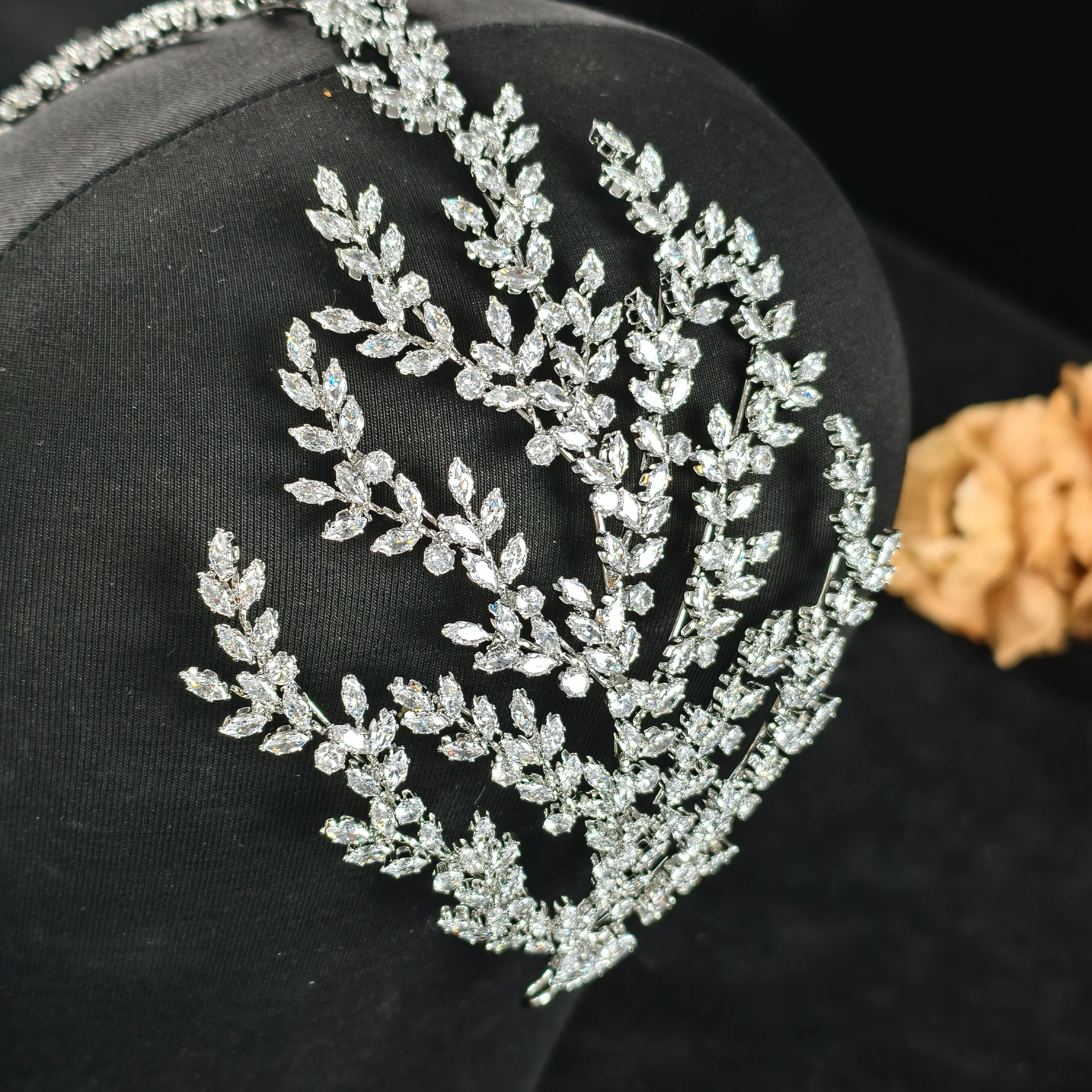 Cubic Zirconia Bridal Headbands Wedding Headpiece Luxury CZ Tiaras Crowns For Women Diadem Party Bride Hair Jewelry Headdress