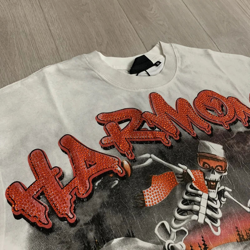 Summer HARMONY Tshirts Red Contrasting Cut Edge Short Sleeve Rhinestone Letter Graffiti Skateboard Skeleton Men Women Outfit Top