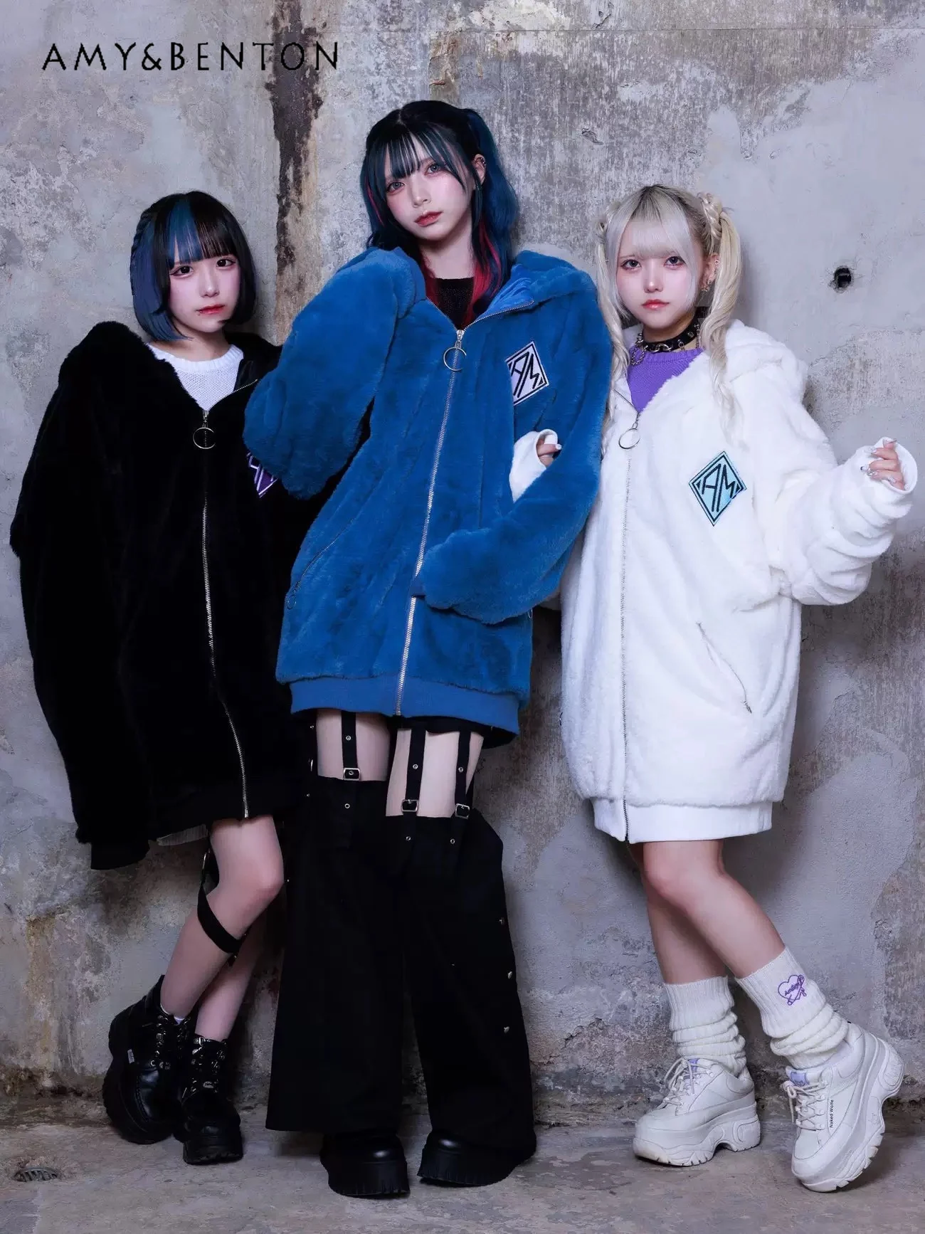 

Japanese Mine Gothic Rabbit Ears Hooded Plush Jackets for Women Warm Thicken Y2K Coats Winter New Street Oversized Zipper Jacket