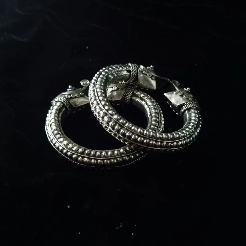 

Персонализированные головные уборы в этническом стиле, серебряные браслеты ручной работы в винтажном стиле для мужчин и женщин, прочные и долговечные.