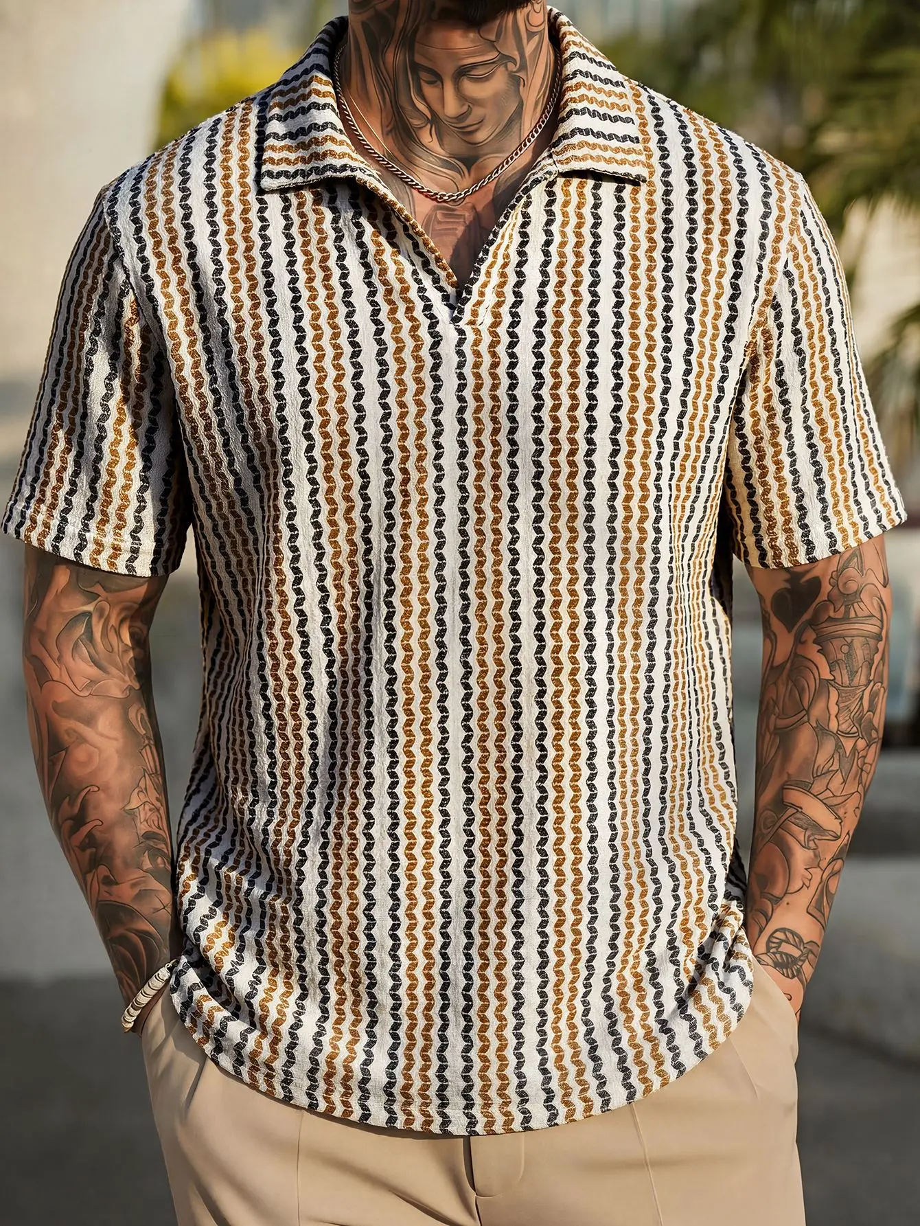 

2026 Summer New Men's Fashion Striped Knitted Hook Flower Collar Short Sleeve Outdoor Leisure Loose Beach Vacation Polo Shirt