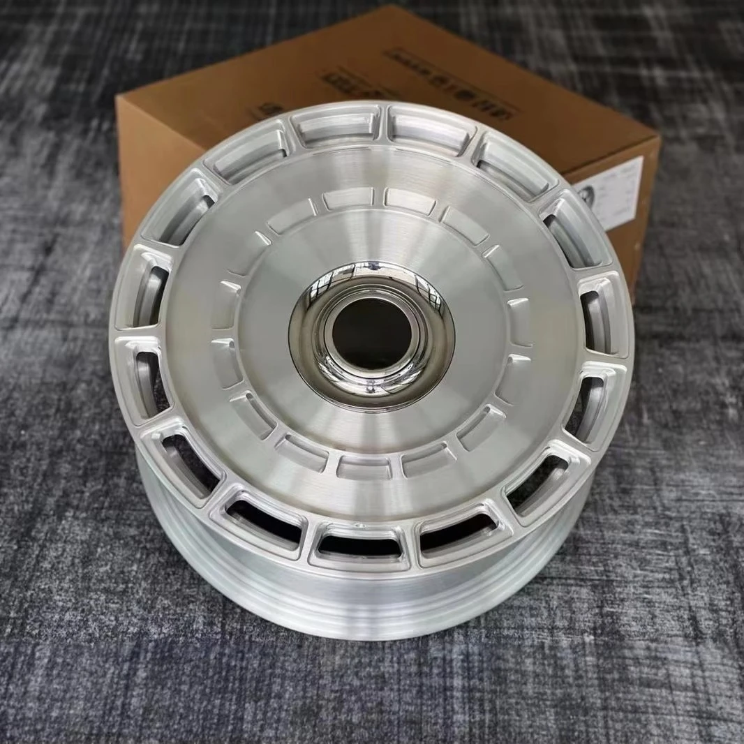 

Suitable for 21 22 Inch Aito M5 M7 M9 Forged Wheel Hub Modification and Upgrading Steel Rims