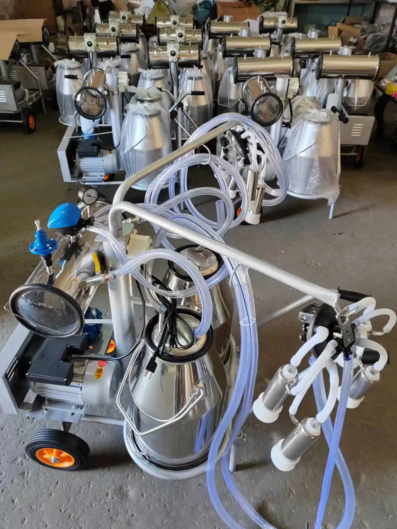 fully stainless steel Cattle, sheep, horses, camels vacuum milking machine HJ-CM011