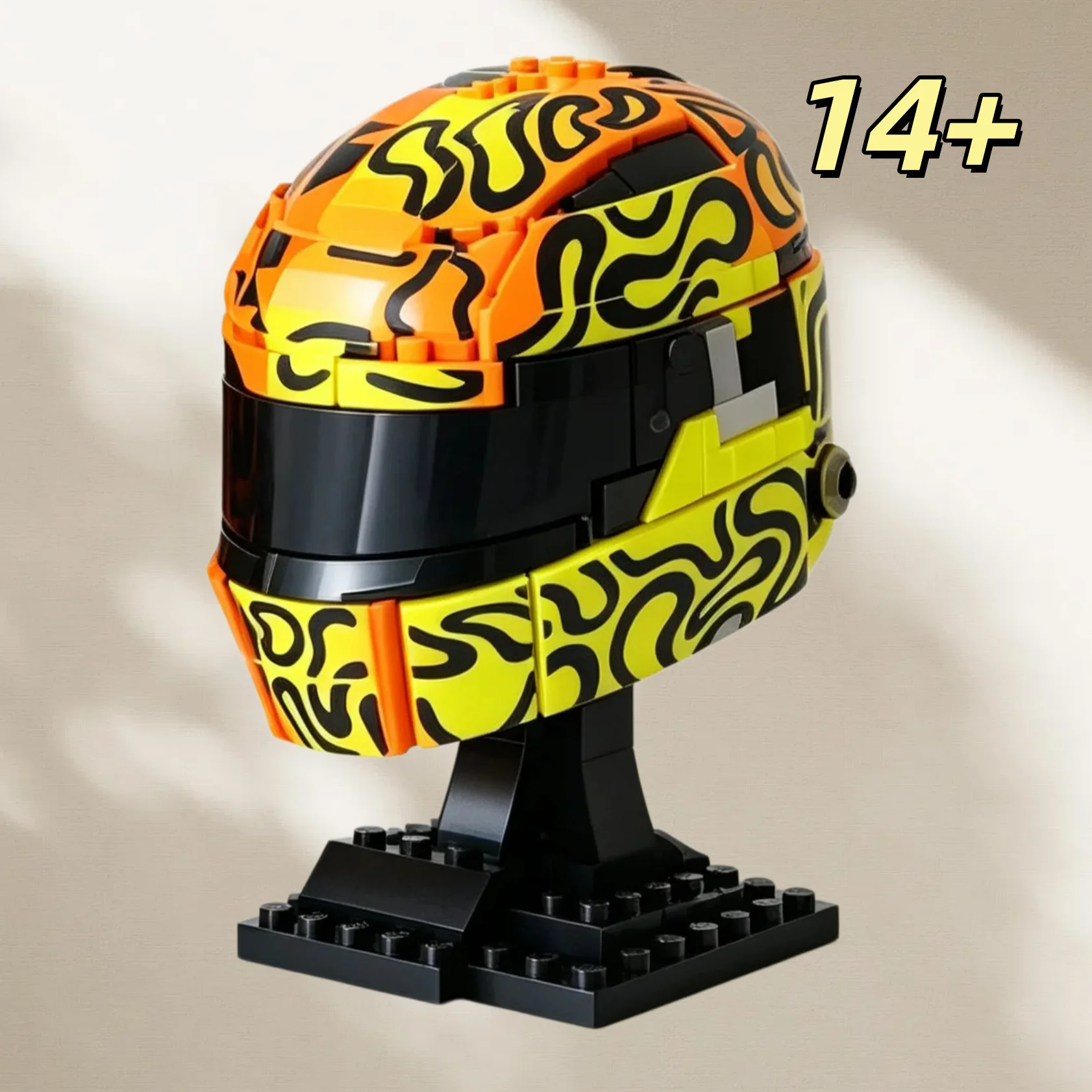 Image of 2026 Neu 793-teiliges Rennwagen-Modell mit Lando Norris Helm in Gelb, Baustein-Set für Fans, Geburtstagsgeschenk