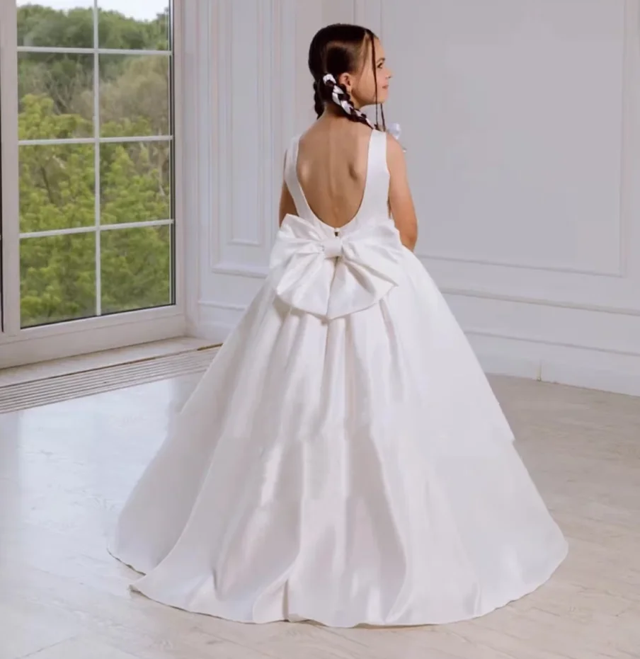 

White Flower Girl Dresses with Bow Elegant Princess Satin Ball Gown For Kids Birthday Party First Communion Dress