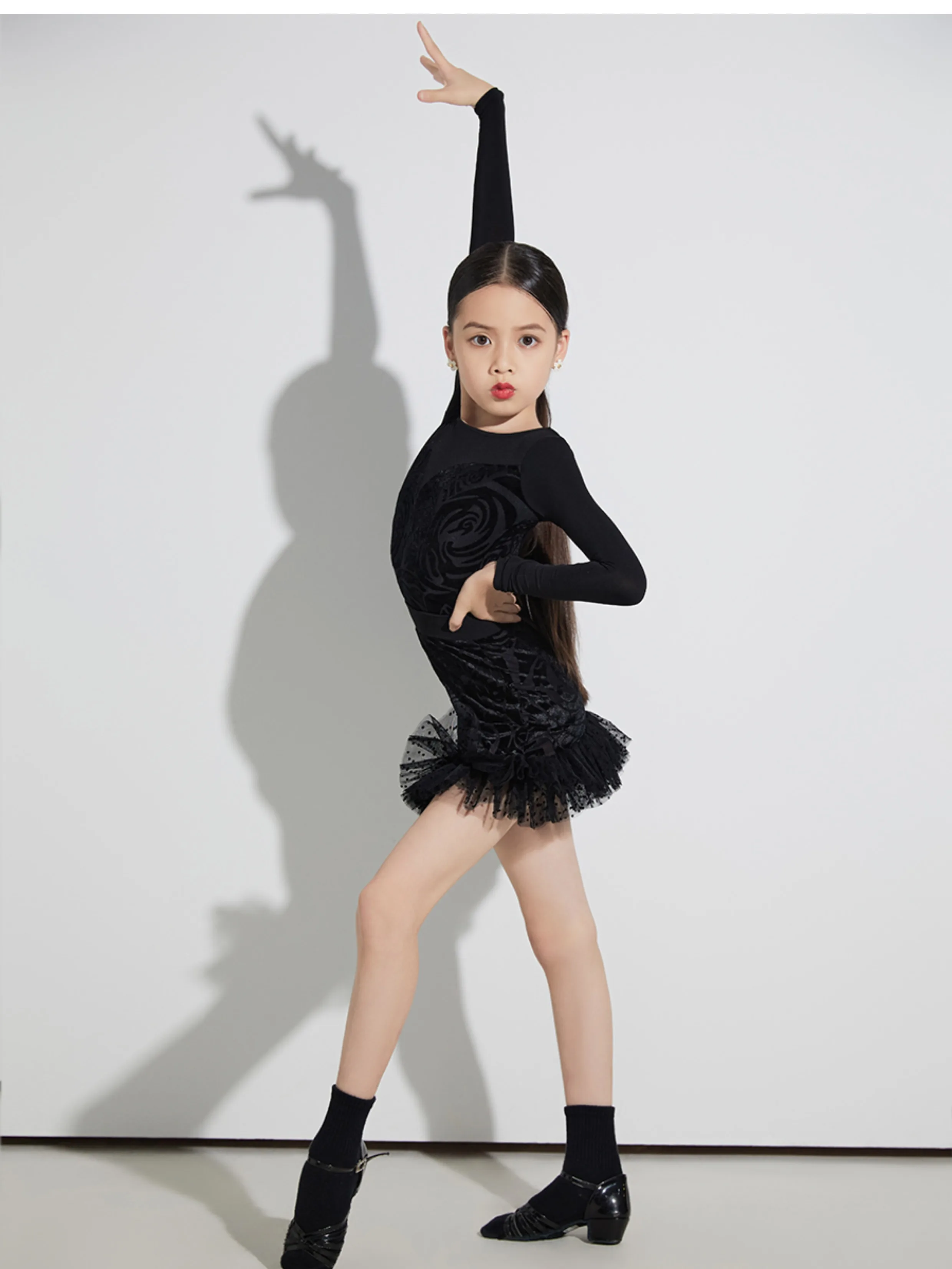 Trajes de baile estándar nacional latino personalizados para niños y niñas, traje de práctica profesional, conjunto de baile de rendimiento, sensación de alta gama