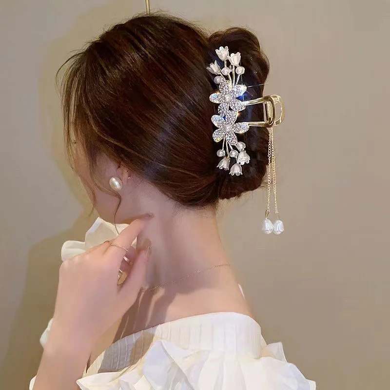 Rhinestone Pearl Tassel Hair Claw For Women Girls Elegant Ponytail Hair Clip Fashion Hair Accessories Exquisite Shark Clip Gifts