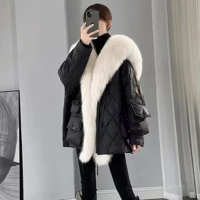 2024 Winter New Women's Down Coat Imitation Fox Fur Grass Mid Length Plush Thickened Fashion Navy Collar Edge F360