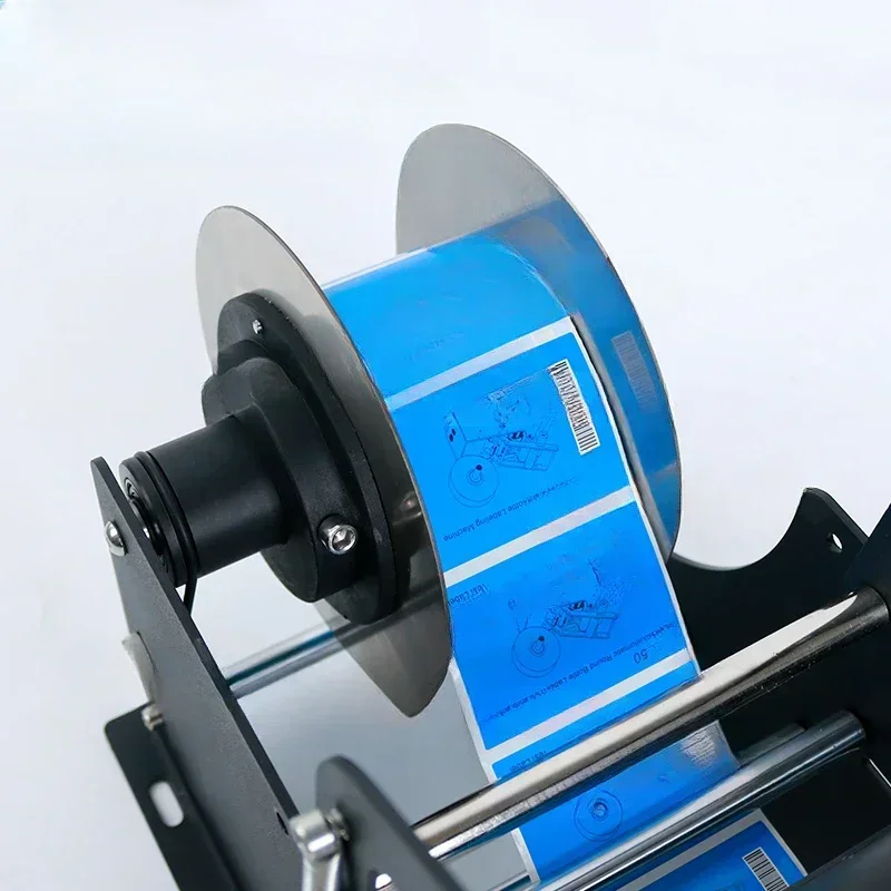 ZS-TB50SM Semi-automatic Glass Jar Labeler Shampoo Juice Plastic Round Bottle Self-adhesive Labeling Machine Hot sales