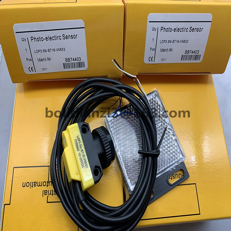 

Оригинальный фотоэлектрический переключатель T18AW3FF25/50 T18RW3FF25/50 T18AW3FF100 T18RW3FF100