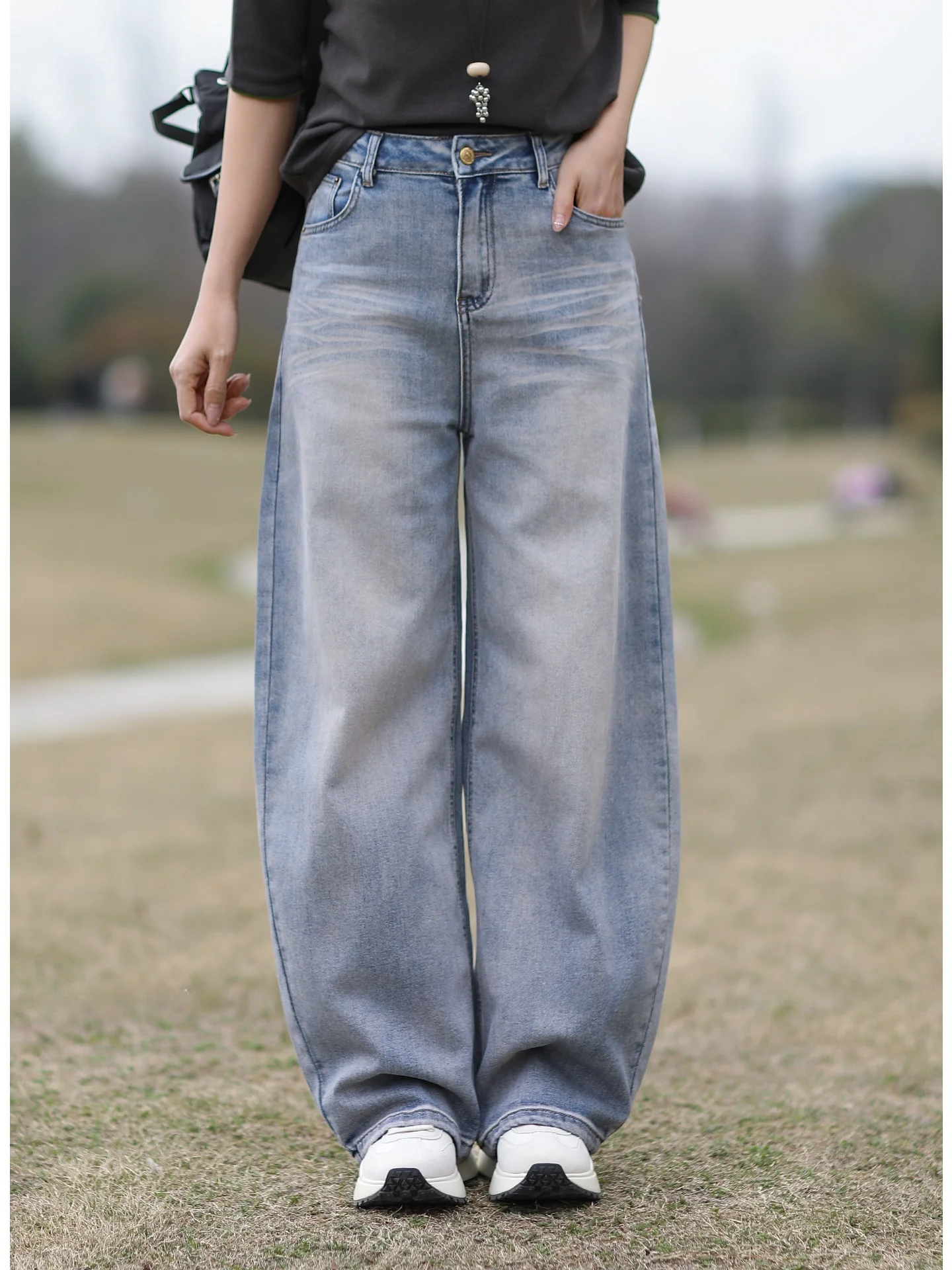 

Tree Also Original Design Waed Vintage Slimming Versatile Arc Blade Jeans Women's Spring 2026 Wide Leg l Waist Button...