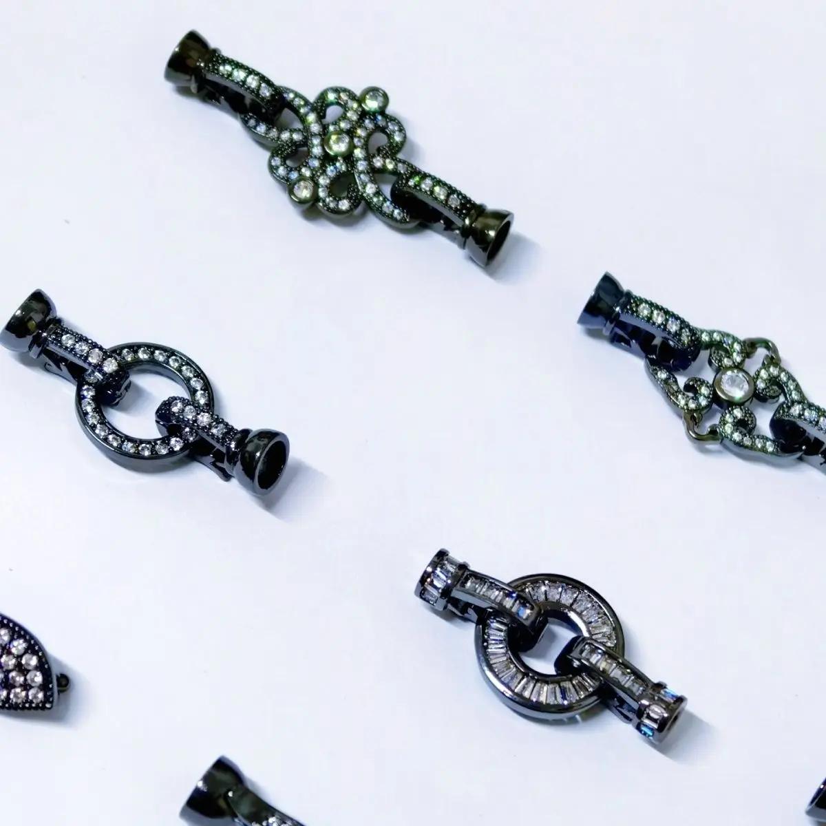 Black DIY Jewelry Connection Buckle Accessorie Copper Inlaid Zirconium Women's Pearl Necklace Bracelet Sweater Chain Tail Button