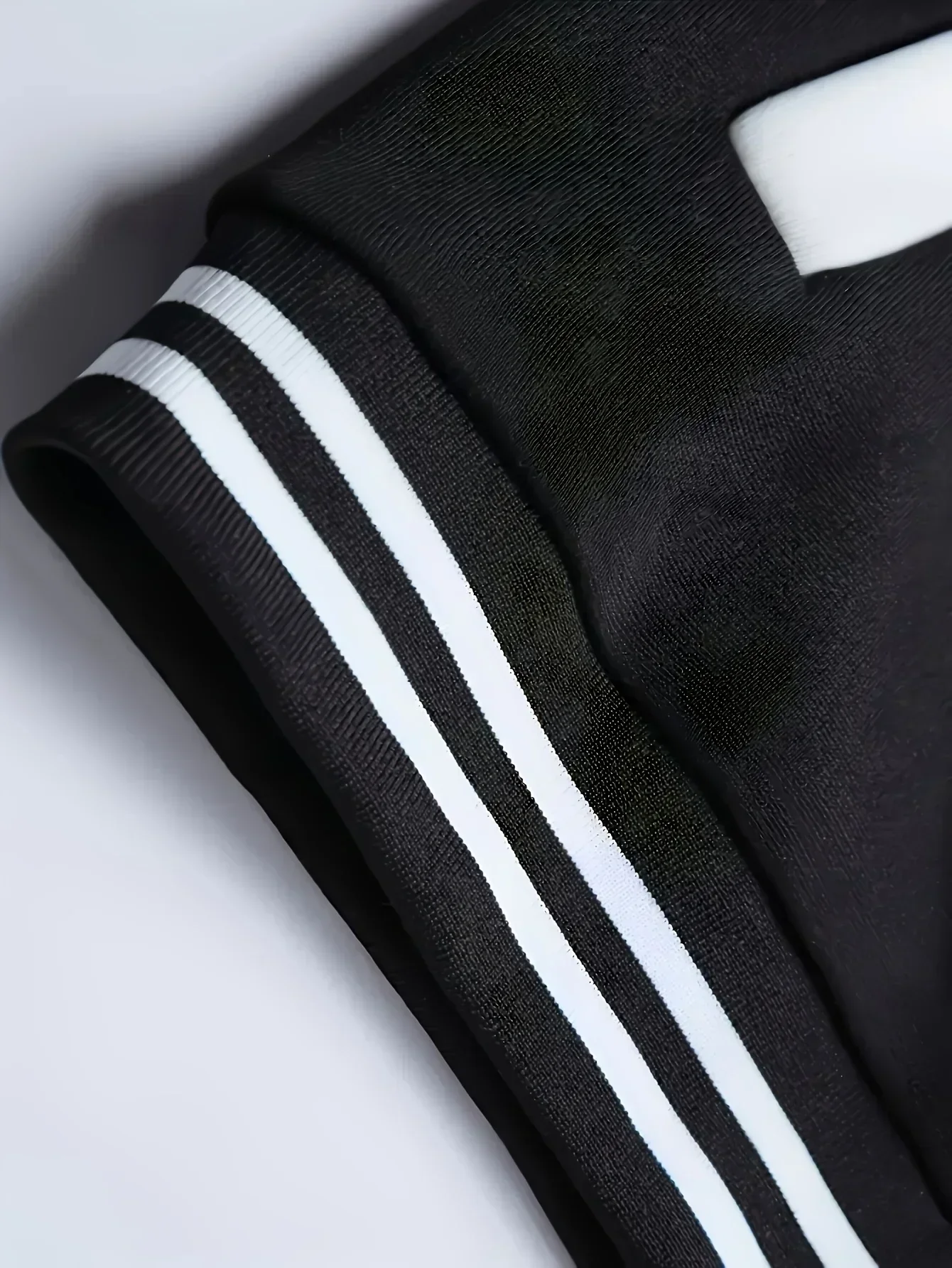 زي ميامي سيتي المطبوع باللونين الأبيض والأسود الكلاسيكي، تصميم متين ومريح، سترة كلاسيكية متينة #3