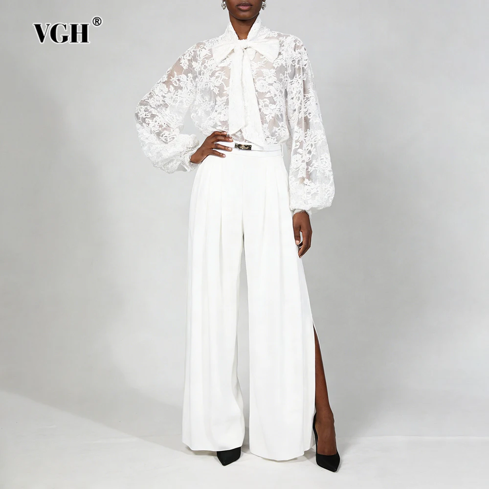 

Новинка: Женский комплект VGH в французском стиле — кружевной топ с отложным воротником и длинными рукавами, брюки с высокой талией. Повседневный свежий комплект из двух предметов.