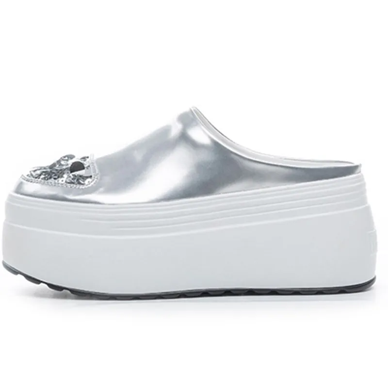 

8 см короткие лакированные кожаные новые летние женские блестящие модные сандалии из микрофибры, Лидер продаж, удобные сандалии на танкетке Mujer, обувь без шнуровки