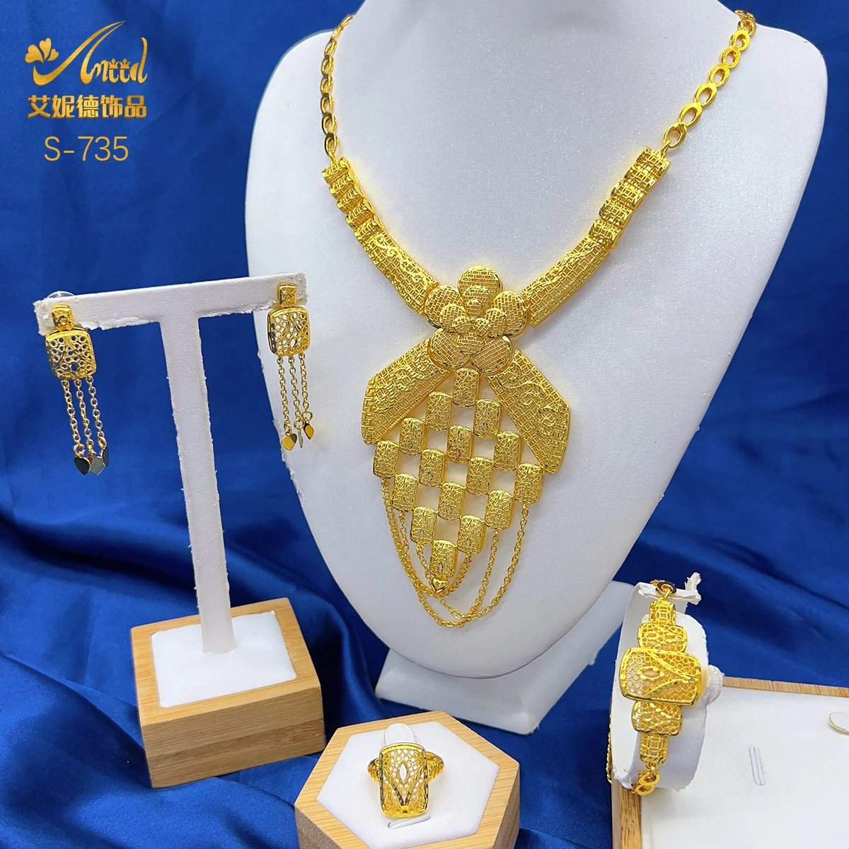 

Luxury Dubai 24K Gold Color Jewelry Set For Women Bridal Long Necklace Bracelet Earring Ring Set Nigerian Indian Party Gifts