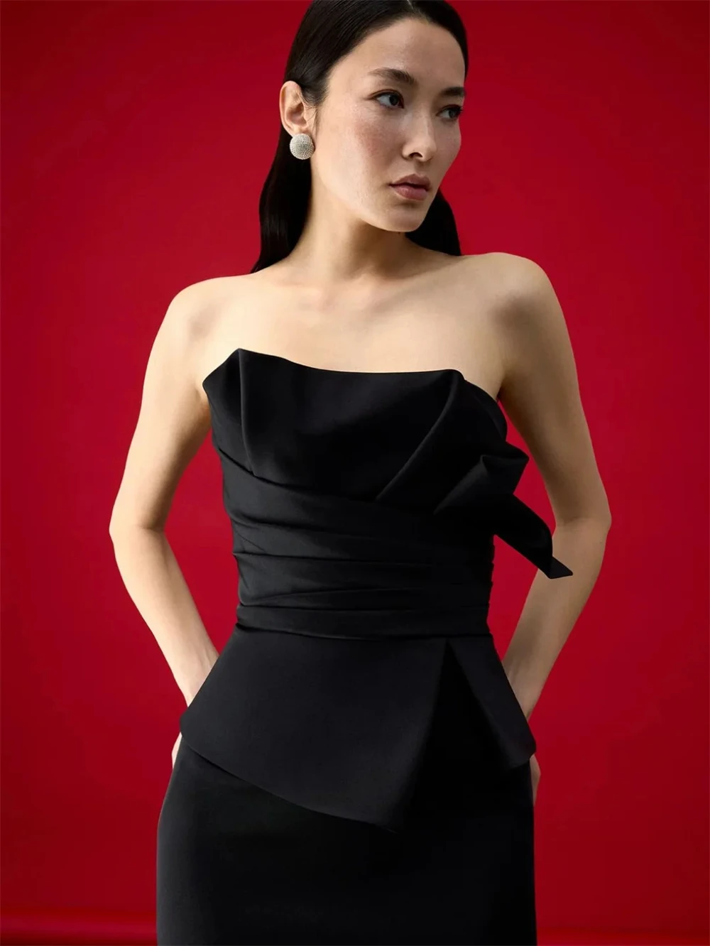 Abiti da sera in raso nero scintillante personalizzati Abiti da ritorno a casa moderni senza spalline senza maniche Vestido De Festa di alta qualità