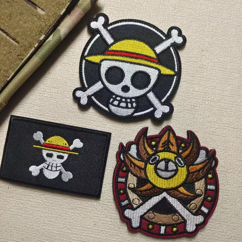 

New Cartoon Series One Piece Luffy Fashion Personalized Embroidered Velcro Badge DIY Clothing Decoration Cloth Sticker