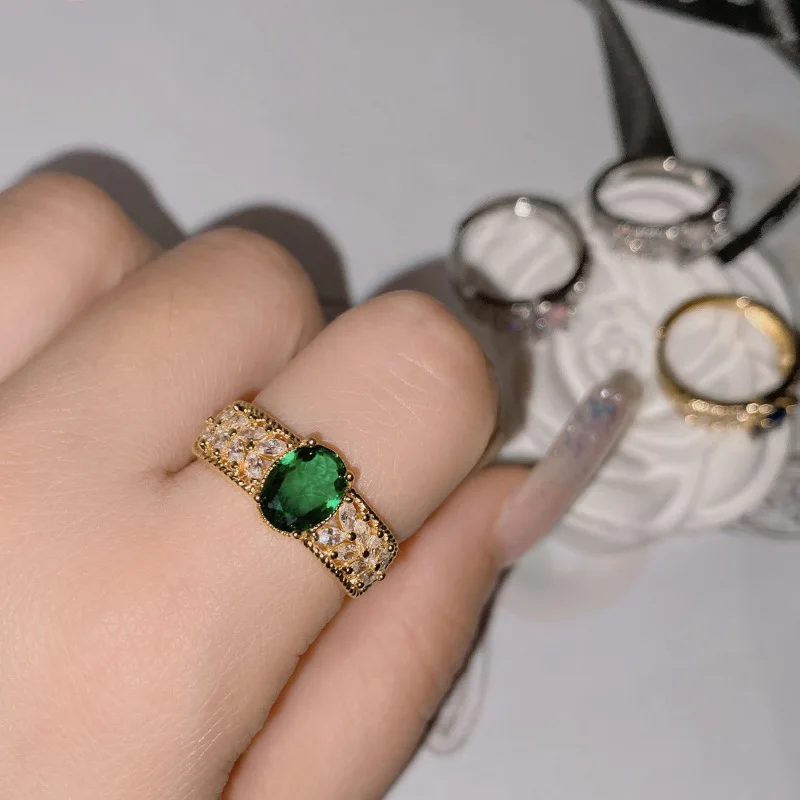 MDL Wheat de.ign مجموعة صغيرة من حلقة اكسيد الالمونيوم الزرقاء المطلية بألماس زركونيا مشع عيار 18 قيراط، خاتم إصبع ناعم للتسليم