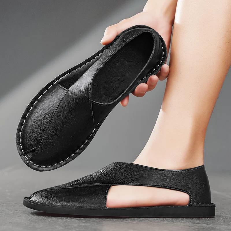 Outdoor casual driving sandals Summer men's cut-out sandals comfortable plus size leather handmade sandals non-slip and wearable
