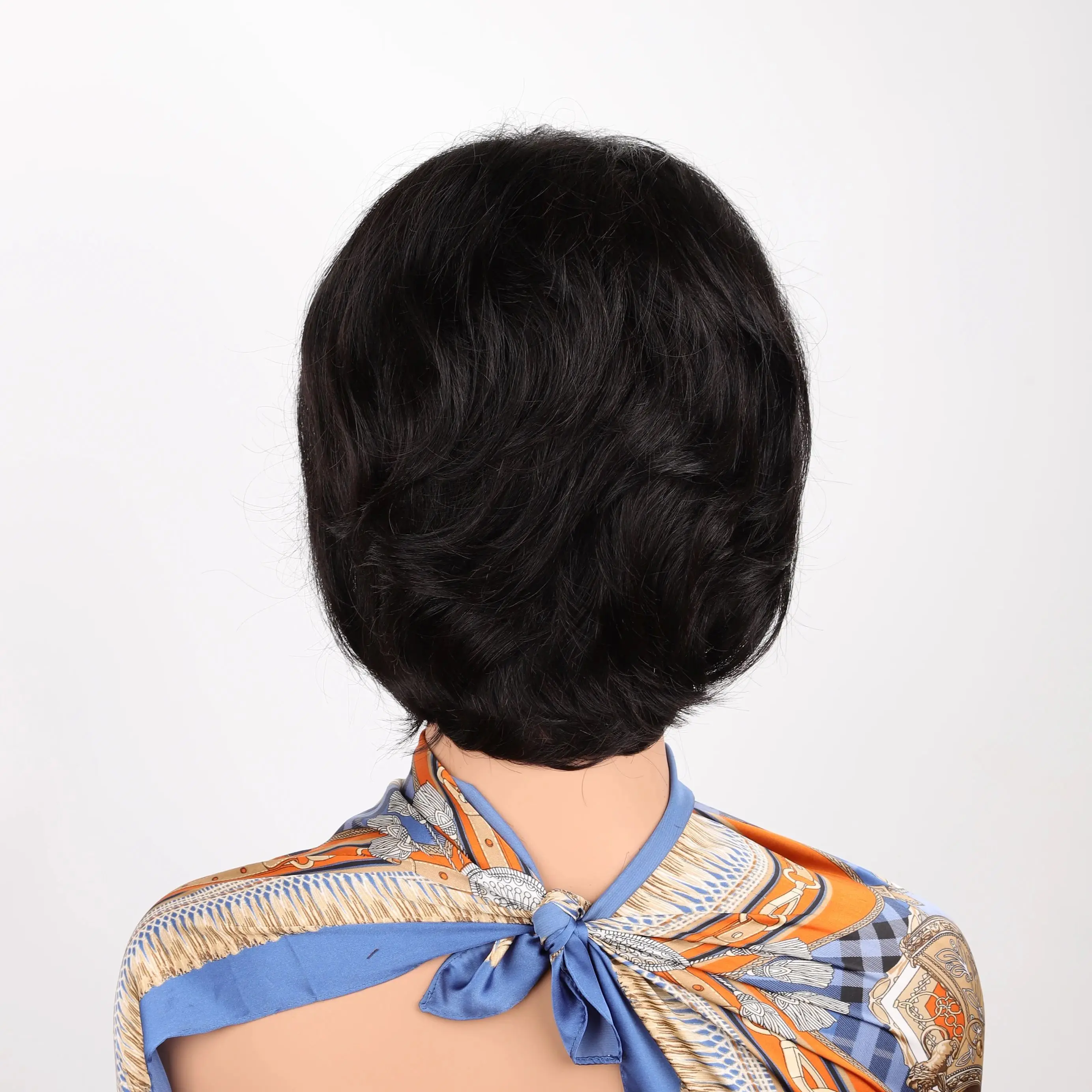 ショートピクシーカットストレートヘアウィッグナチュラルブラックヘアウィッグ