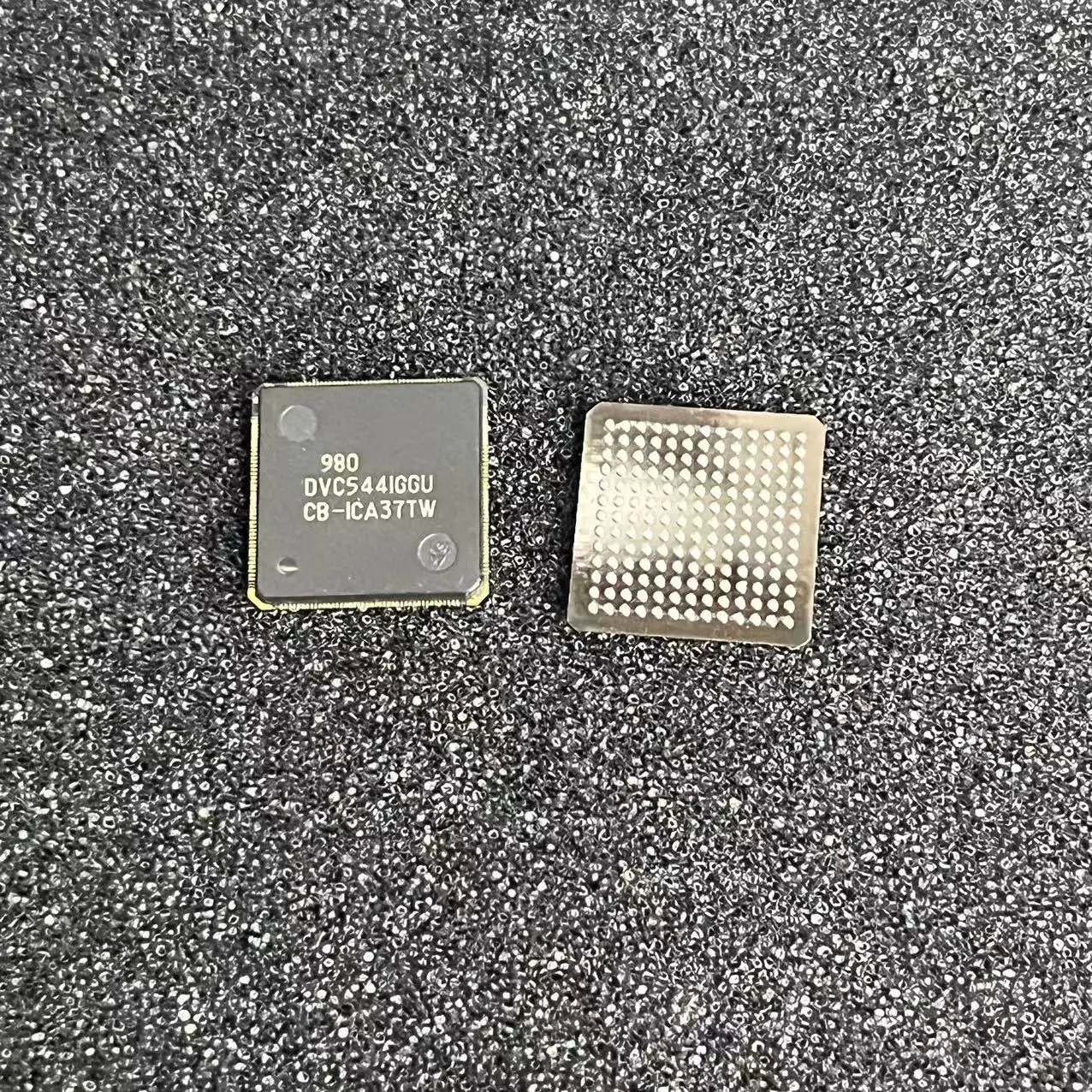 

DVC5441GGU новый оригинальный телефон