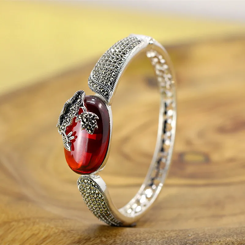 

Uglyless Vintage Marcasite Lotus Bangles for Women Chalcedony Gemstones Open Bangles 925 Silver Hollow Thai Silver Jewelry