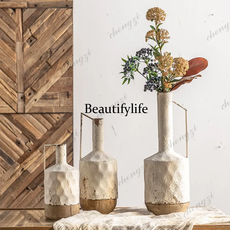 French retro desktop vase ornament, court style old dried vase, flower shop decoration, flower utensils, homestay decorations