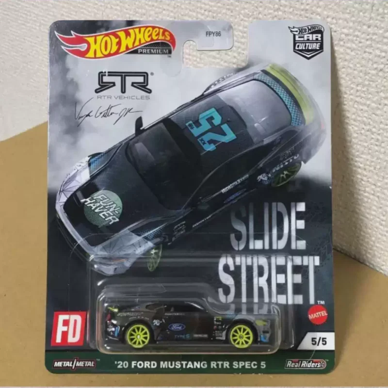 Hot Wheels Premium Car Culture 2021 Slide Street Set 957E Nissan Toyota Subaru Mustang Auto pressofuse in scala 1:64
