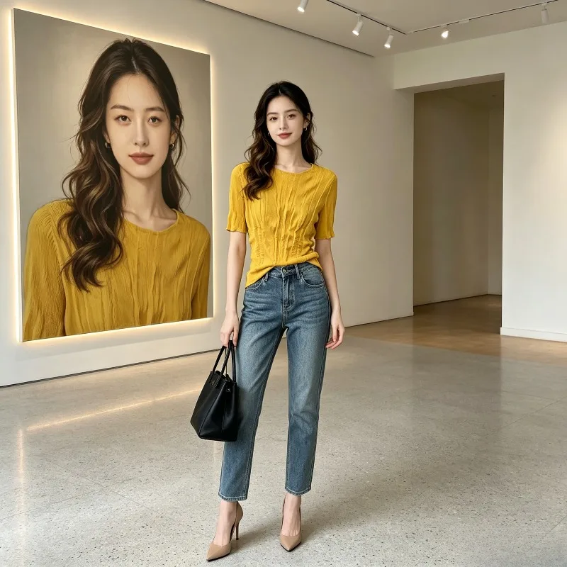 

Miyake Pleated Unique Texture Pleated Round Neck T-Shirt for Women, Summer Thin Breathable Slim Fit Elegant Versatile Top Pleat