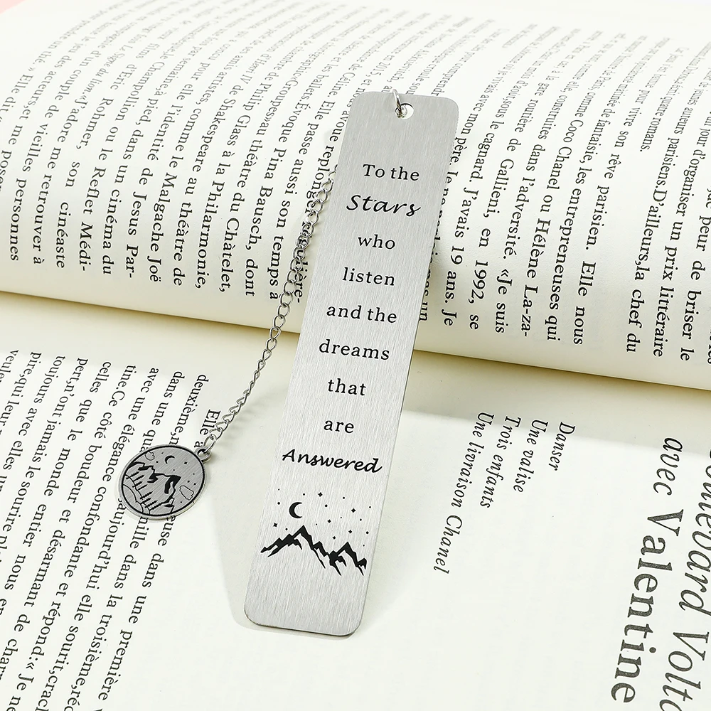 1pcs Stainless Steel Bookmark with Chain Pendant, Reading Accessory for Fiction Fans, Reading Marker Gift for Reading Lovers