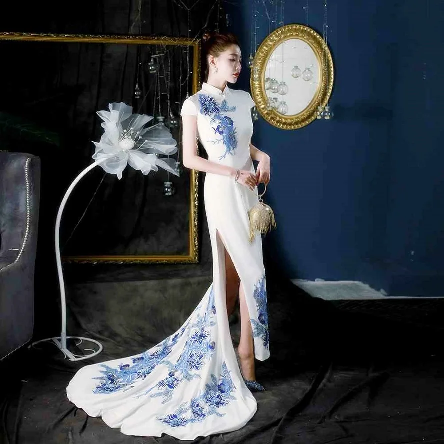 

High End Trailing Cheongsam Gown White Modified Slit Model Large Runway Stage Performance Costume Studio Styling Dress TP058