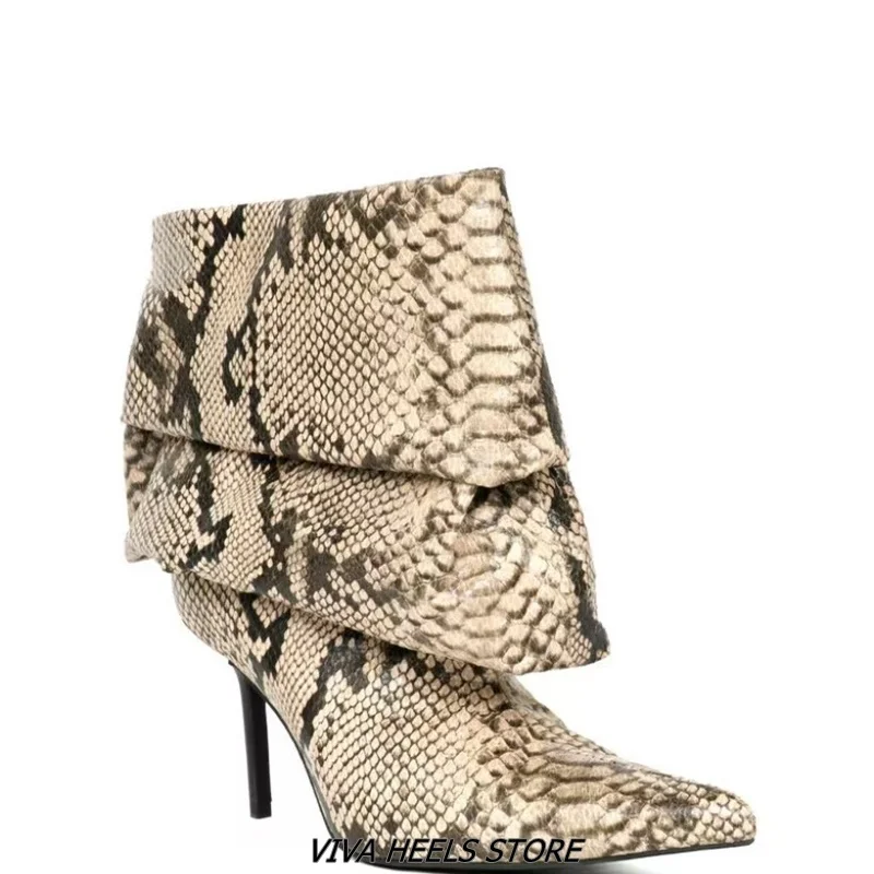 التسلل طباعة جلد أسود سحب على حذاء من الجلد 2025 شتاء جديد في حجم كبير عالية الكعب مدبب تو مثير الجوارب أحذية مصممين