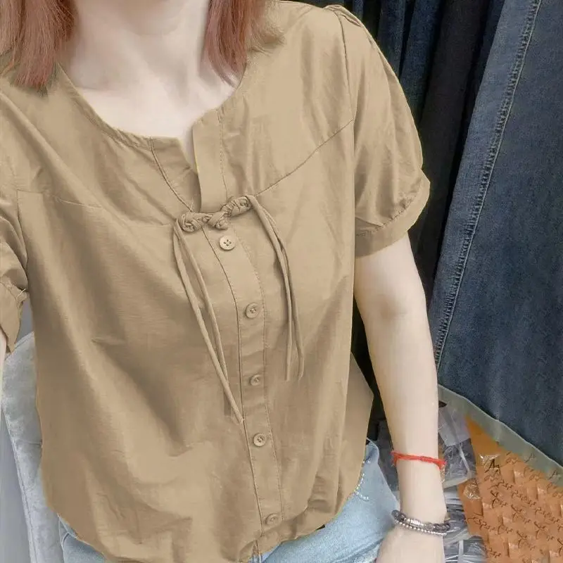 Top solto estilo chinês feminino, camisa de manga curta, monocromática, gola redonda, cintura fina de botão, cintura de cordão, novo verão