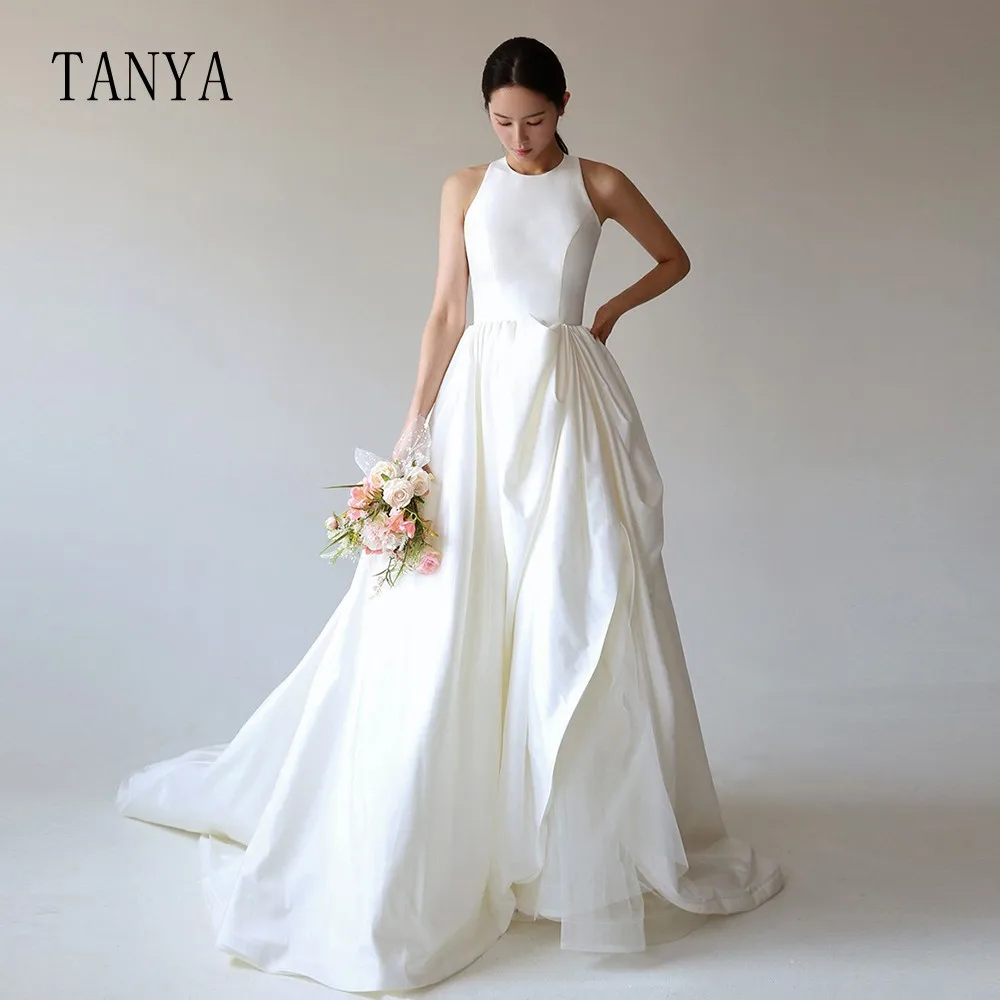 Simple A Line Taffeta Wedding Dress Korean Style Sleeveless O Neck Bridal Gown Modern Robe De MarieeTSWD017