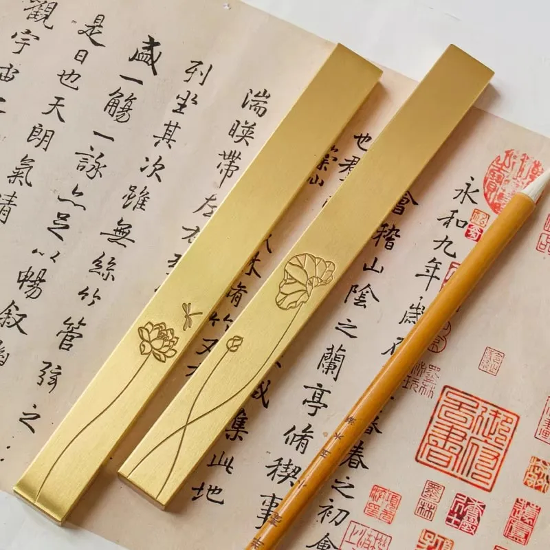 1 Pair Chinese Brass Paperweight Decor Desk Weights Calligraphy Art Supplies Bamboo and Lotus Pattern
