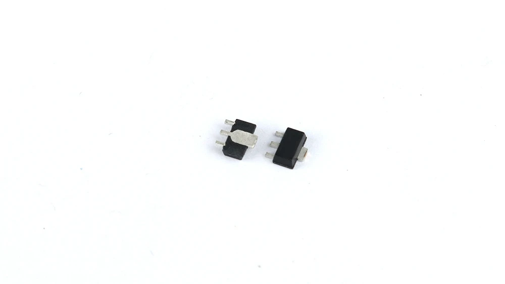 10pcs/lot L78L33ABUTR 3.3V .1A SOT-89 L78L33ABU 78L3 L78L33A 78L33 L78L33 78L33A In Stock