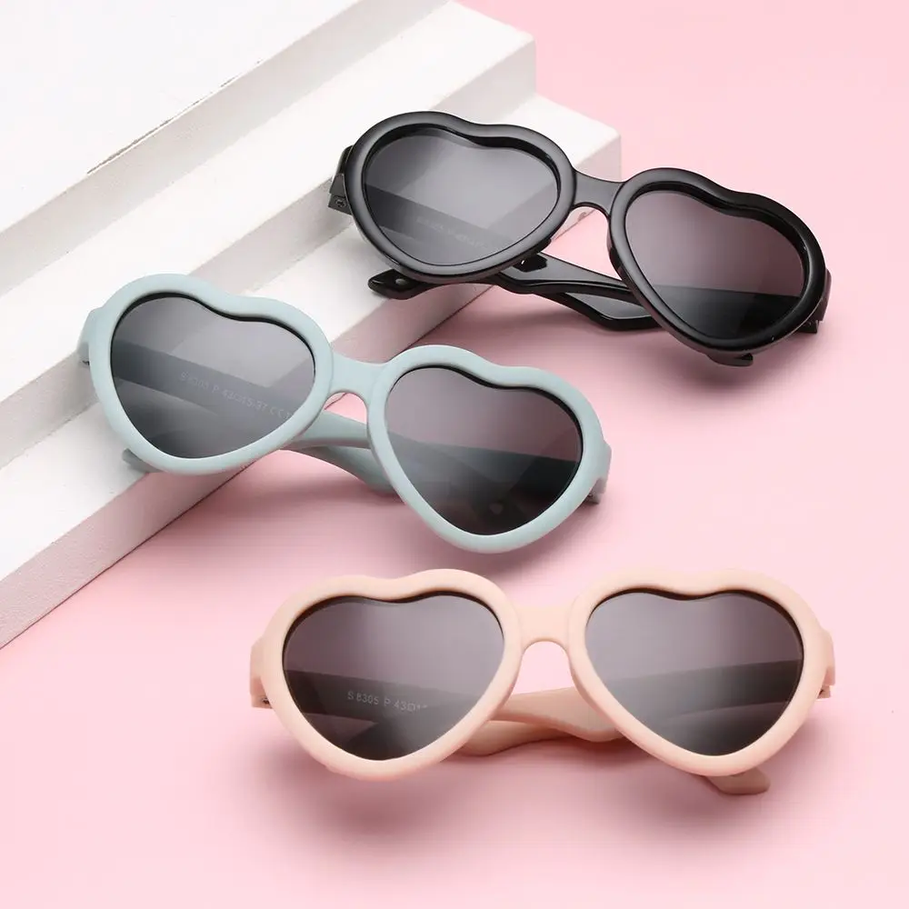 Eyewear Newborn Infant for Toddler Heart-Shaped UV Protection Baby Sunglasses with Adjustable Strap Polarized