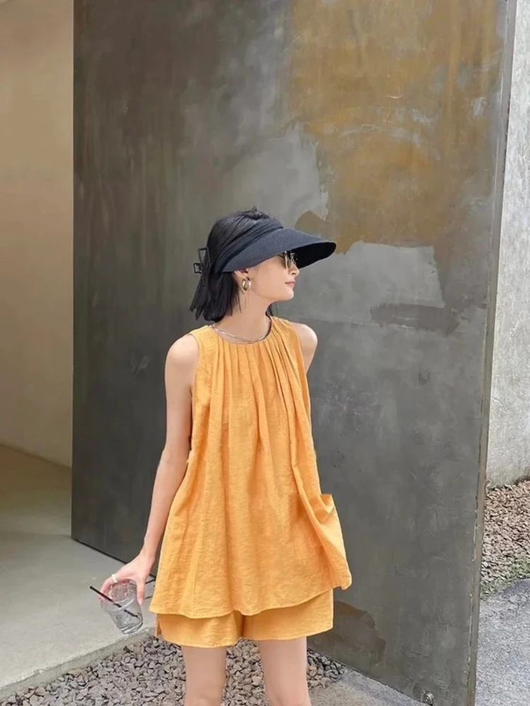 

Women’s Cotton Linen Two Piece Set Sleeveless Tank Top Loose Shorts Lightweight Breathable Casual Summer Outfit Slim Fit