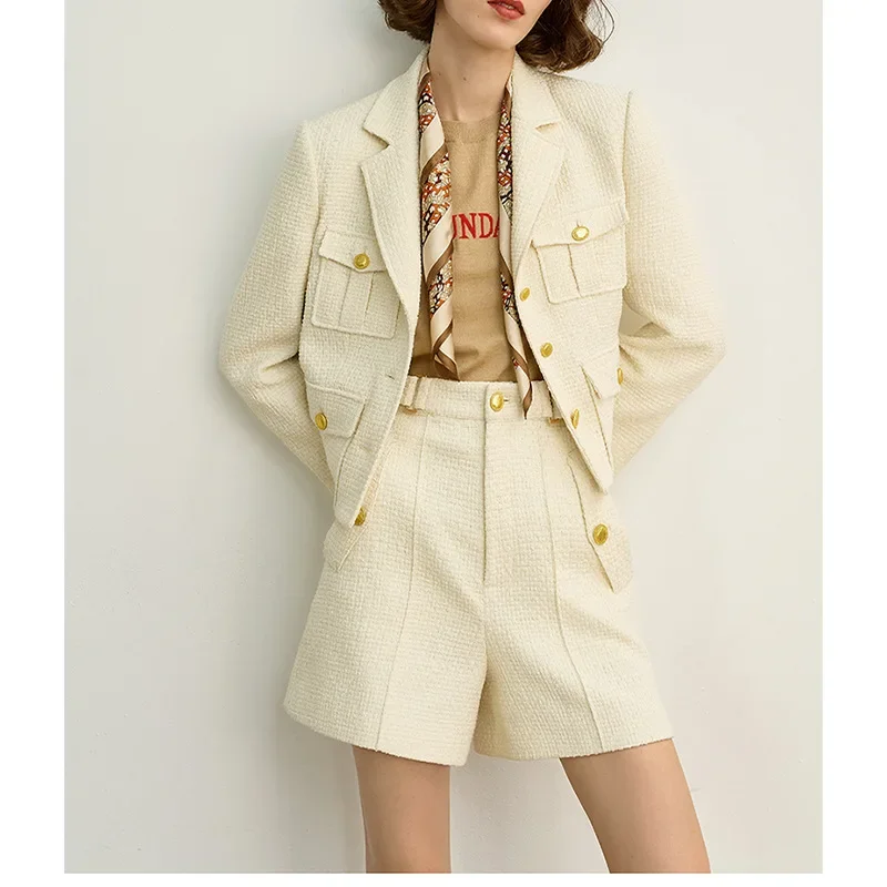 

White Short Coats for Women Early Autumn Temperament Blazers French High-end Suits Tops Commuting Style Collar Tweeds Elegant