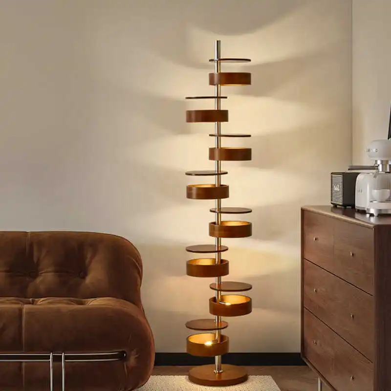 

American retro floor lamp, living room creative medieval solid wood sofa edge wabi **** wind study bedroom bedside vertical lamp