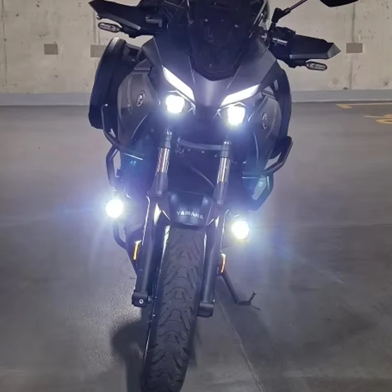 Universal Car Motorcycle Headlight Fog Light Moto LED Auxiliary Fog Light Assembly Driving Lamp Motorbike Spotlight Headlamp.