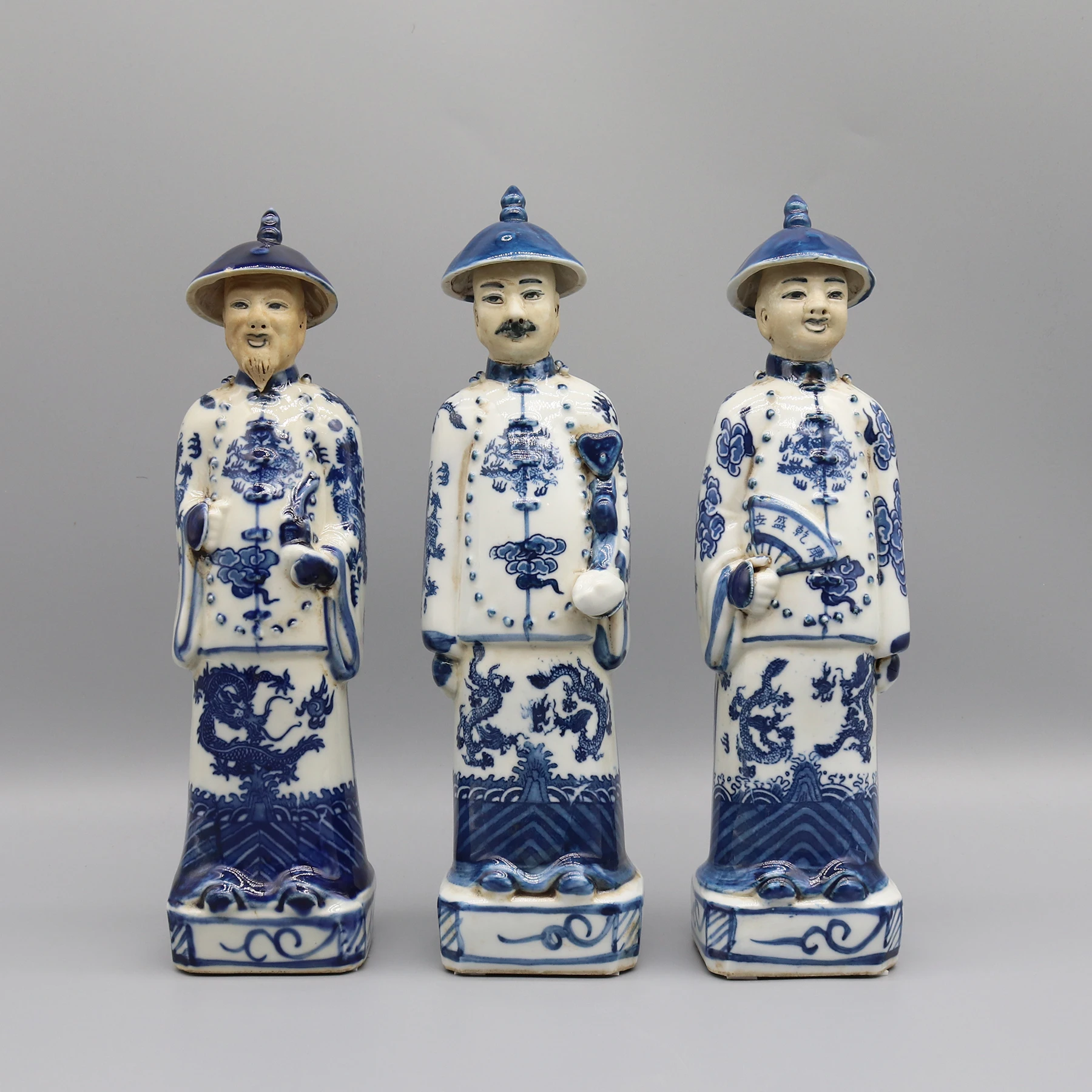 

Chinese Qing Dynasty Emperor Statue, Porcelain Ancient Figurine, Table Accessory, Home Decoration