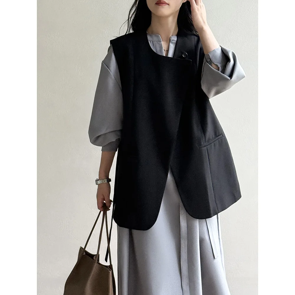 FANAN Women Irregular Lapel Suit Vest Sleeveless Side Strap Adjustable Design Loose Fit Casual Commuter Waistcoat Coat New