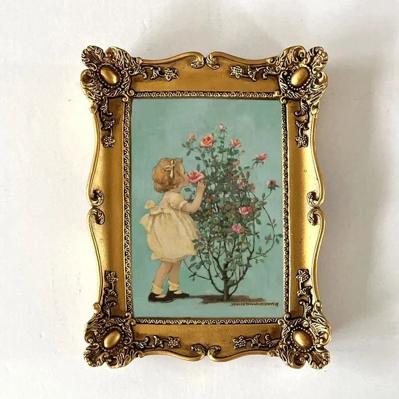 French Retro Gold Resin Frame European Decorative Painting Tabletop Oil Painting Creative Decor Artistic Picture Frame