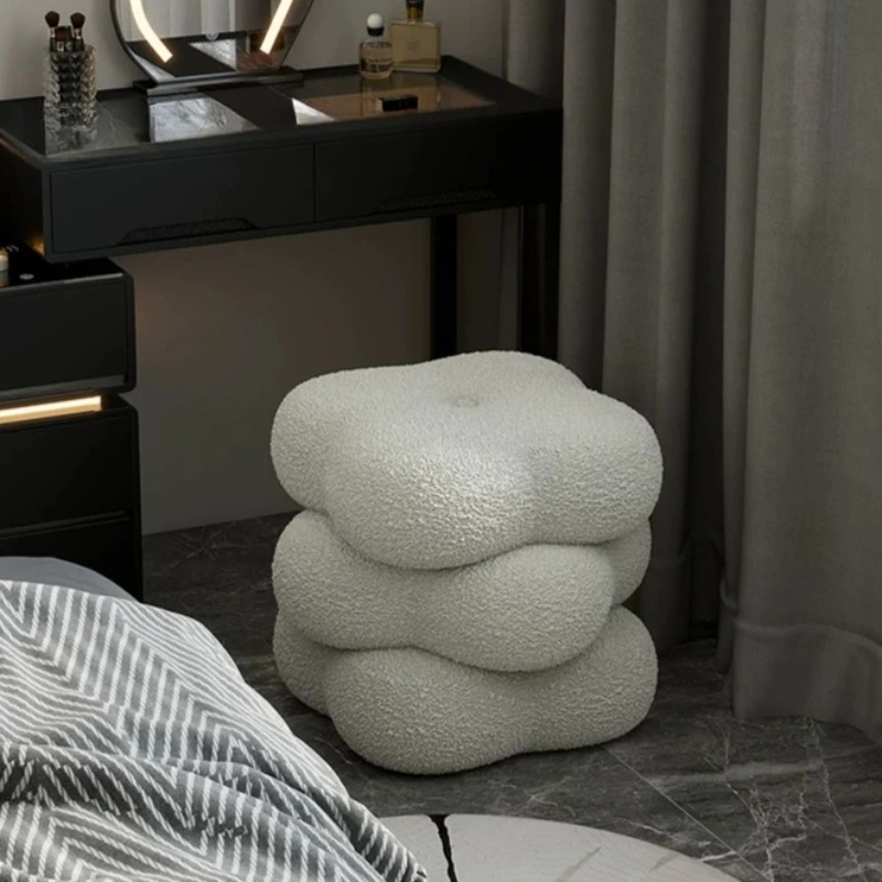 Dressing Modern Vanity Stool Weird Makeup Cute Office Vanity Stool Kids White Simple Sillas Tocador Maquillaje Room Furniture