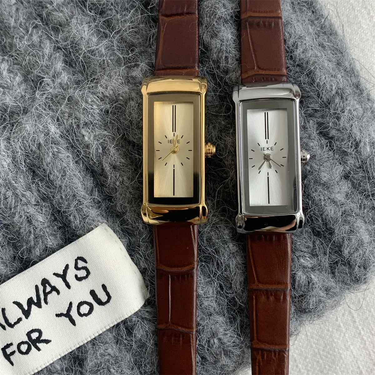 

New Vintage-Style Minimalist Rectangular Leather Strap Watch For Students, A High-End And Exquisite Women'S Wristwatch.