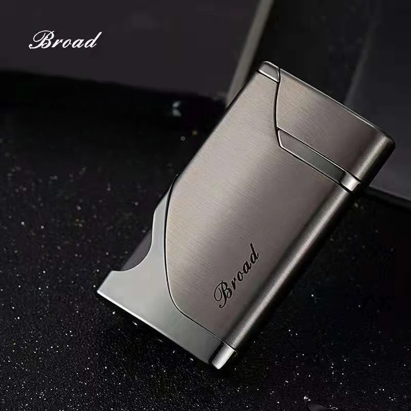 ولاعة غاز البيوتان المعدنية المقاومة للرياح مع نافذة غاز شفافة، قابلة لإعادة الملء، شعلة توربو للسيجار، تصميم شخصي لهب أحمر