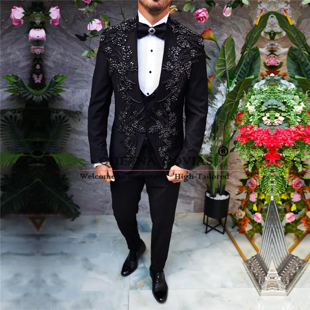 Beaded Stone Suits Men Formal Party Italian Designer Sparkly Black Appliques Prom Blazer Groom Wear Wedding Tuxedos Customized